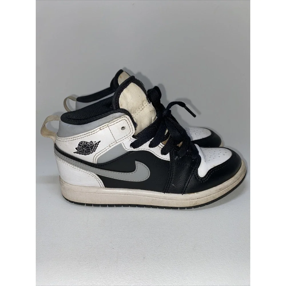 Nike Air Jordan 1 Mid‎ White Shadow Black White PS 640734-073 Size 1Y